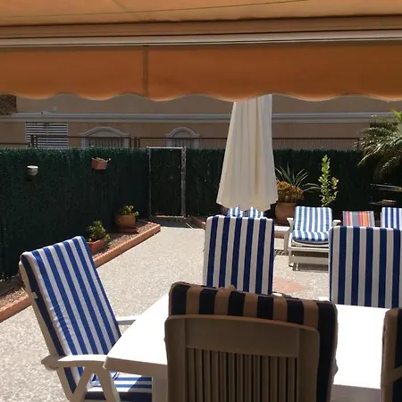 Luxe Duplex Met Private Tuin